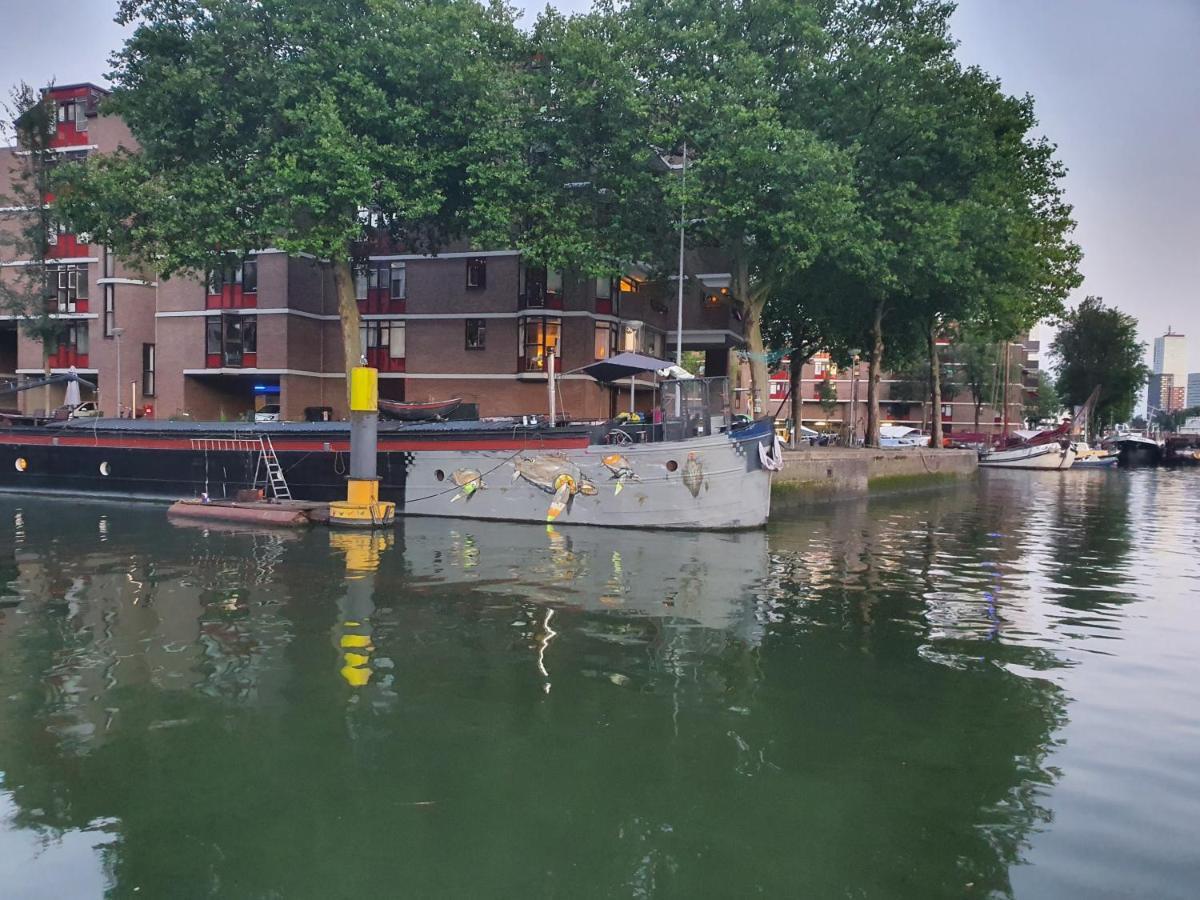 Houseboat Holiday Apartments Rotterdam Exterior foto